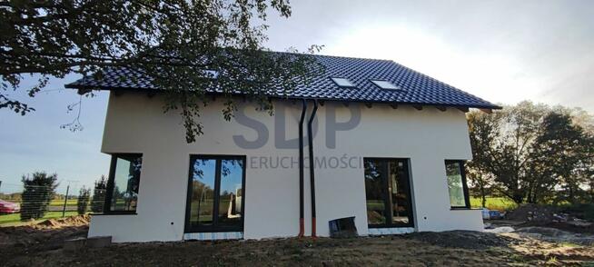 Dom Dobroszów Oleśnicki gm. Długołęka