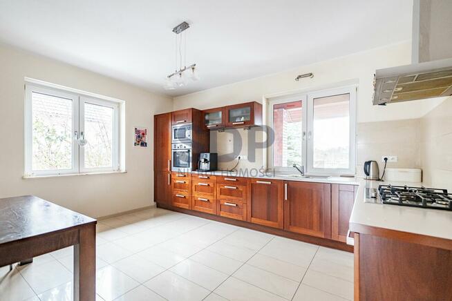 Dom Brzezina gm. Miękinia, Dębowa