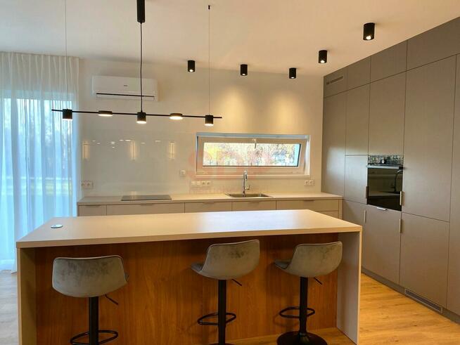 Dom Tyniec Mały gm. Kobierzyce, Dolna