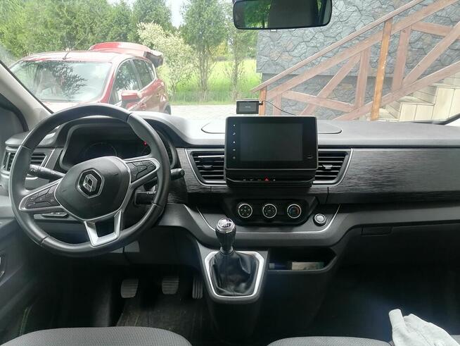 Wynajem bus 9 osobowy