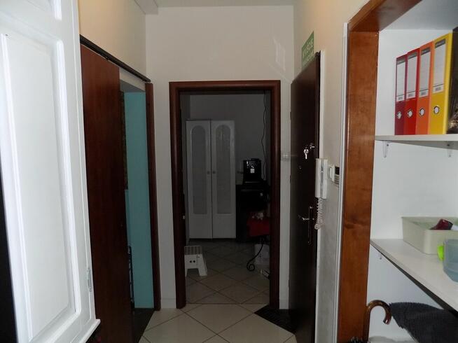 Syndyk sprzeda udział 1/2 w lokalu usługowym