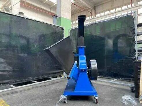 Rębak RK-600 do drewna i gałęzi | 11 kW