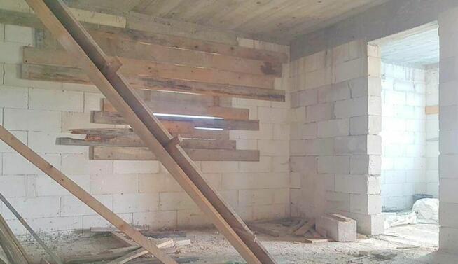 Dom z pięknym widokiem na Lalin, gm. Sanok