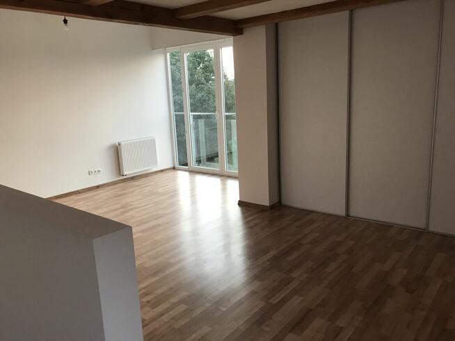 Sprzedam nowoczesny segment w Pruszkowie