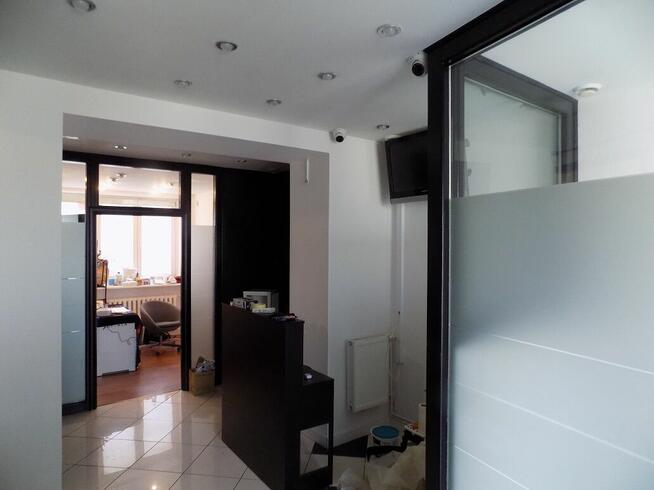 Syndyk sprzeda udział 1/2 w lokalu usługowym