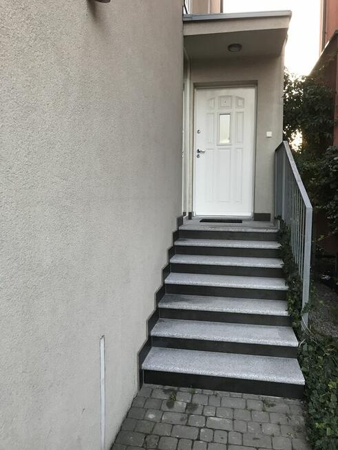 Sprzedam nowoczesny segment w Pruszkowie