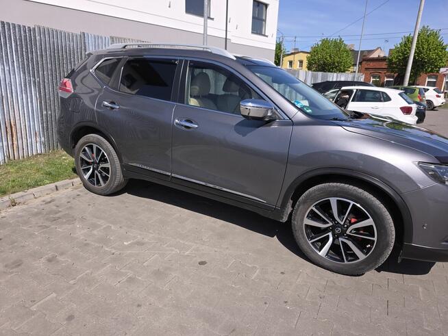 Samochód Nissan xtrail