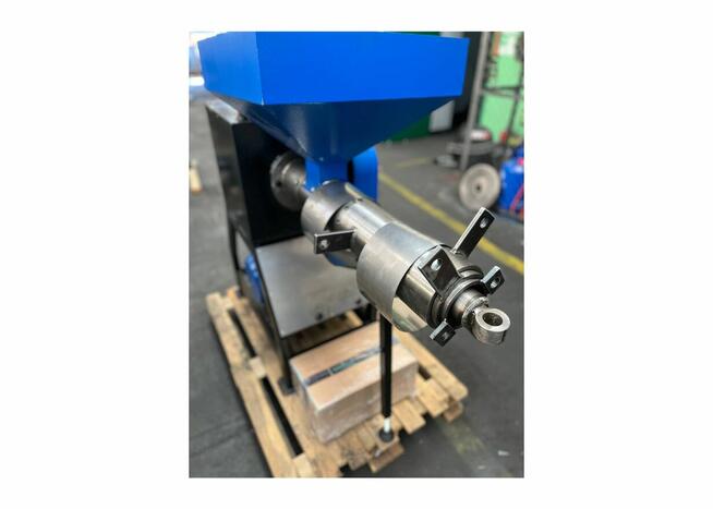 OKAZJA! Prasa do tłoczenia oleju WT-150