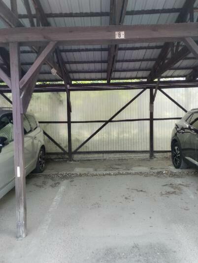 Parking pod wiatą 24h