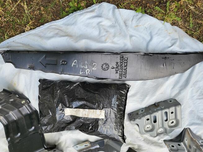 WYGŁUSZENIE BŁOTNIKA PRZÓD LEWY RENAULT AUSTRAL 638A00887R 7