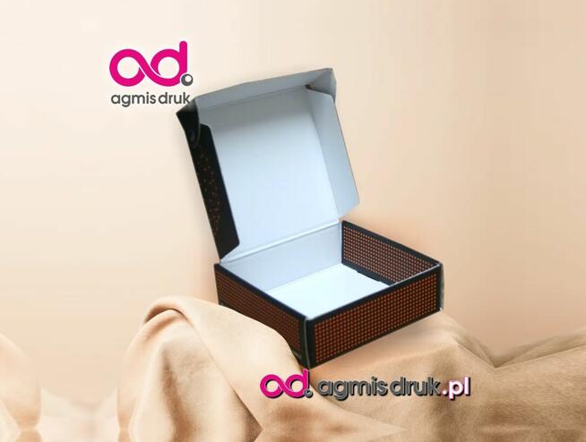 Drukarnia, pudełka kaszerowane, kaszerowanie, sztancowanie