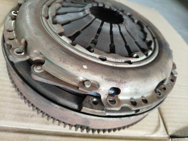 Koło dwumasowe ze sprzęgłem Fiat Opel