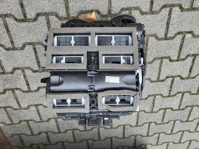 RENAULT AUSTRAL ESPACE VI 1.2 E-Tech NAGRZEWNICA 272V06LE0B