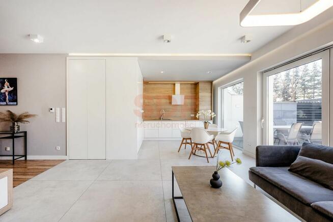 Dom Radomierzyce gm. Siechnice, Różana