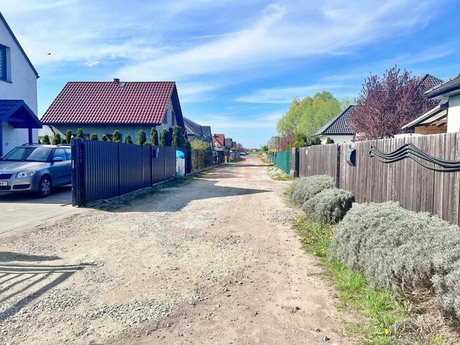 Działka budowlana Dobrzykowice gm. Czernica, Azaliowa