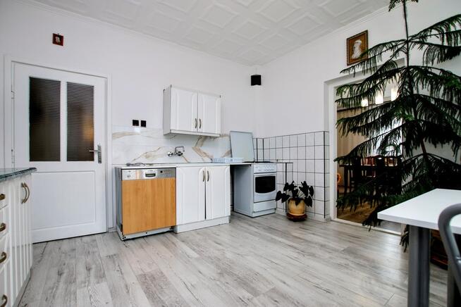 przestronny dom z potencjałem, duża działka