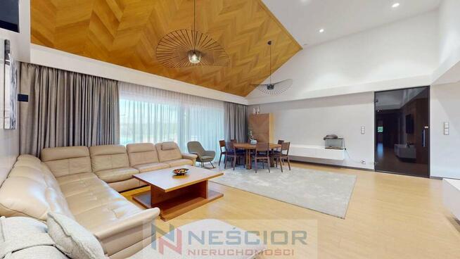 Dom premium z salą fitness i systemem smart home