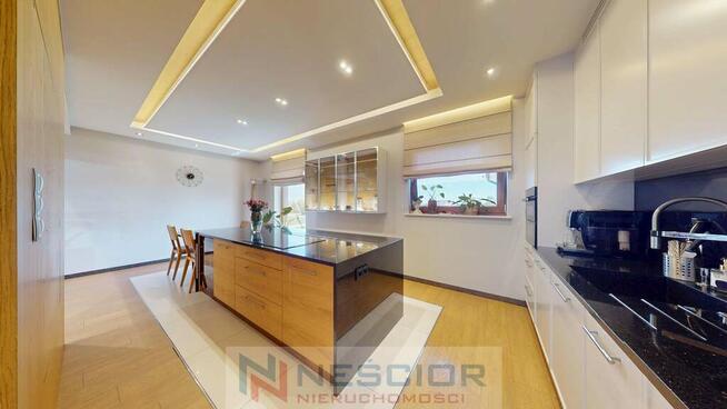 Dom premium z salą fitness i systemem smart home