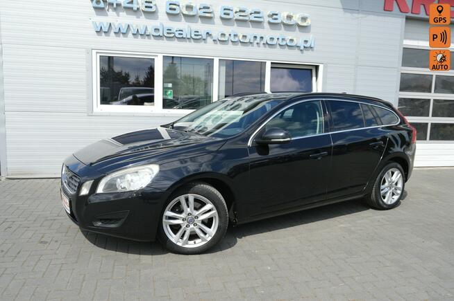 Volvo V60 2.0 D3 5-cylindrów 100% bezwypadkowy Skóra Navi Bluetooth 248 tys.km