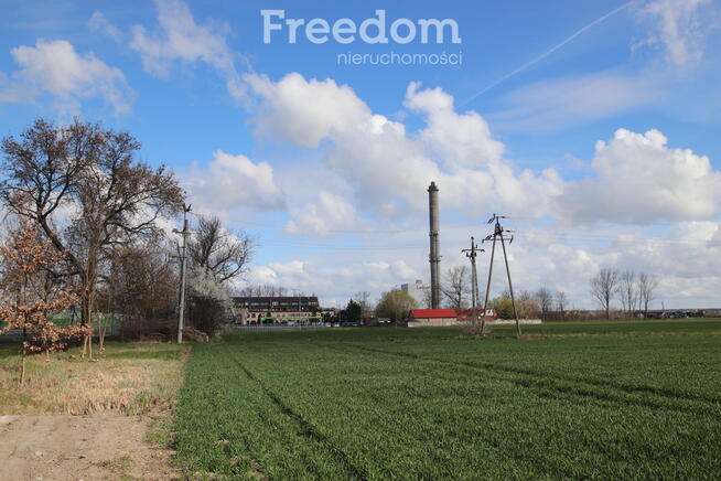 Działka inwestycyjna 7000 m² przy DK91 – usługi.