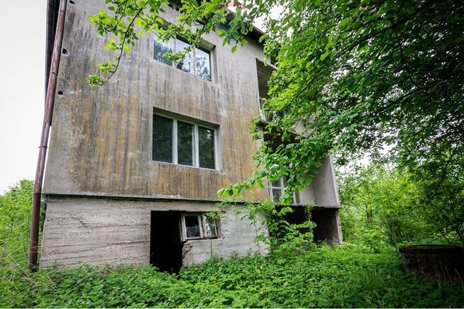 Dom z możliwością podziału na 2 mieszkania