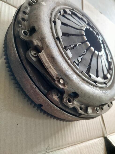 Koło dwumasowe ze sprzęgłem Fiat Opel