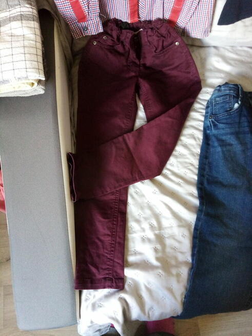 Ubrania dziecięce sprzedaż tanio Konin