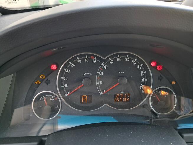 Syndyk sprzeda Opel Meriva 1.6