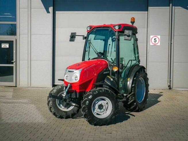 Ciągnik Rolniczy/Sadowniczy McCormick X2.060 NOWY