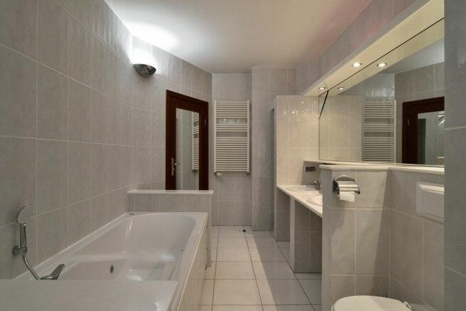 Apartament 3 pokoje 105 m2 Warszawa Śródmieście ul. Łucka