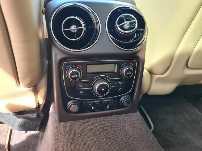 Jaguar XJL 3,0 benzyna 340KM AWD Long