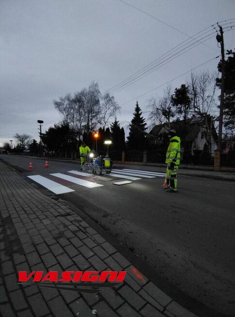 Produkcja montaż znaków drogowych oraz oznakowania poziomego