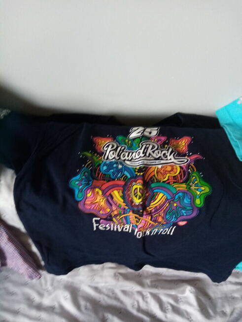 Ubrania dziecięce sprzedaż tanio Konin