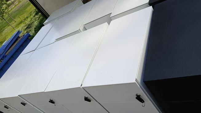 Kontenerek biały metalowy kontenerki do biur domu