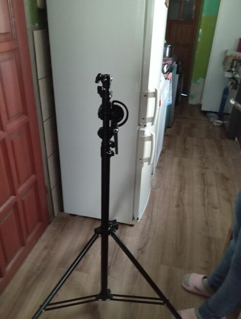 Statyw oświetleniowy