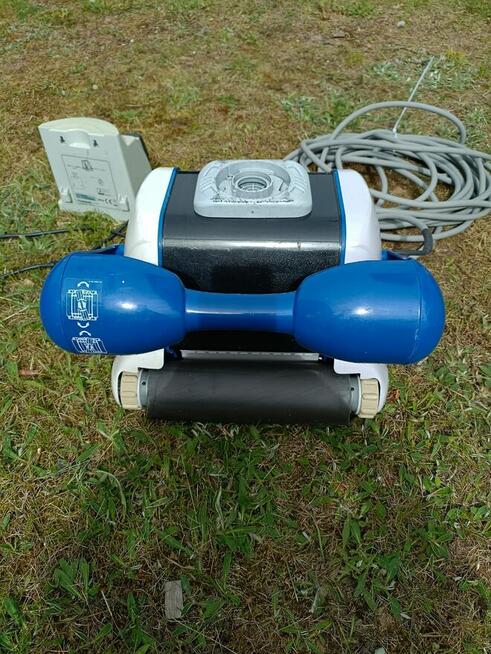 Odkurzacz basenowy Hayward Tiger Shark