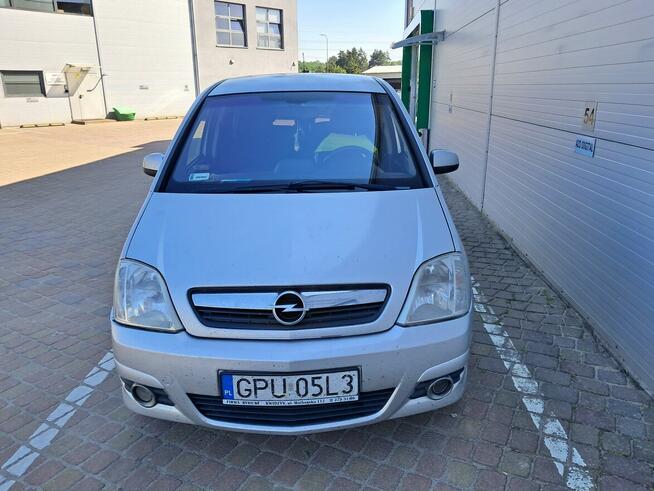 Syndyk sprzeda Opel Meriva 1.6