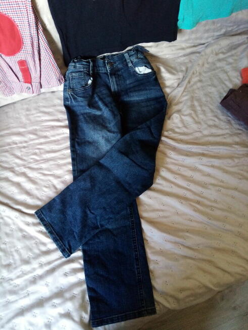 Ubrania dziecięce sprzedaż tanio Konin