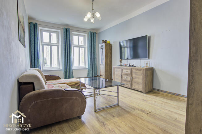 3 pokoje / ul. Warszawska / I piętro / 72 m2 / balkon