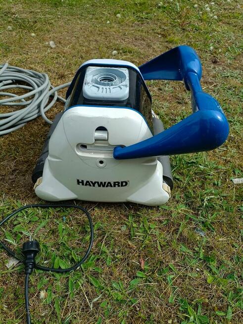 Odkurzacz basenowy Hayward Tiger Shark