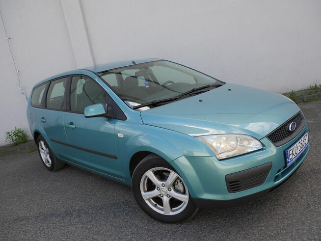 FORD FOCUS 1.6 benzyna KOMBI alufelgi REJ.PL Klima DO JAZDY