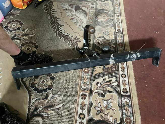 Hak holowniczy na szybko złącze do Audi A6 C6 - Kompletny