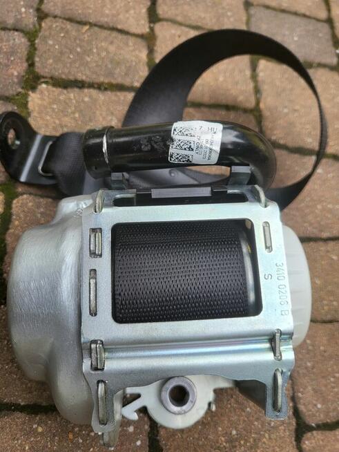 Pas bezpieczeństwa prawy tył Renault Austral po regeneracji