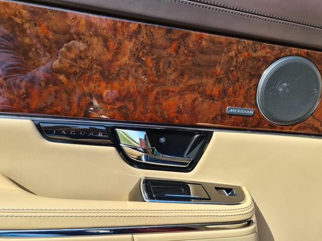 Jaguar XJL 3,0 benzyna 340KM AWD Long