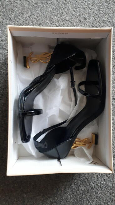 Nowe szpilki lakierowane czarne Ysl roz,38