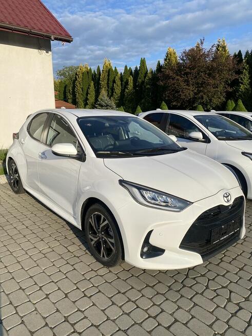 Toyota Yaris Style+ Hybrid NOWY 2025