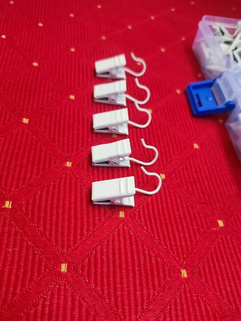 Żabki Białe Do Firan zasłon karnisza szyny metalowe Klipsy