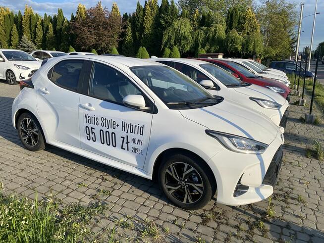 Toyota Yaris Style+ Hybrid NOWY 2025