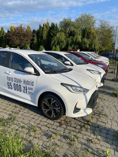 Toyota Yaris Style+ Hybrid NOWY 2025