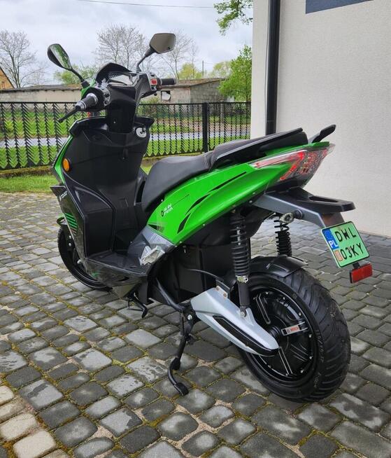 Skuter elektryczny Torq e max Full Led